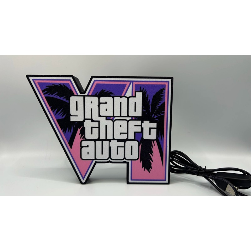صندوق إضاءة LED لشعار لعبة GTA - مراجعة Accessories For Your Gaming Room وسعره